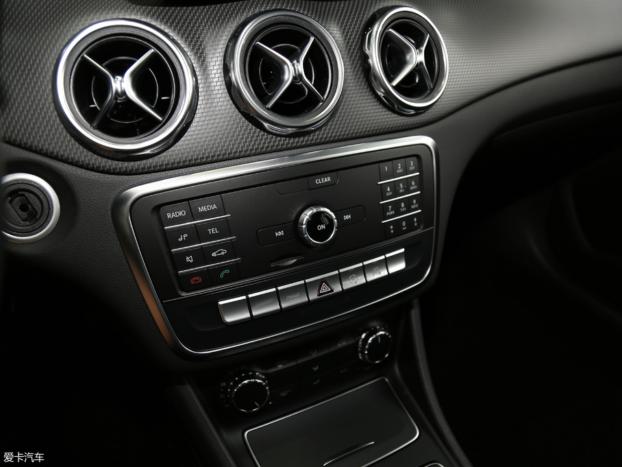 2018YGLA GLA 200 r