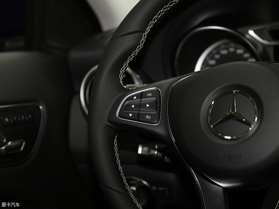 2018YGLA GLA 200 r