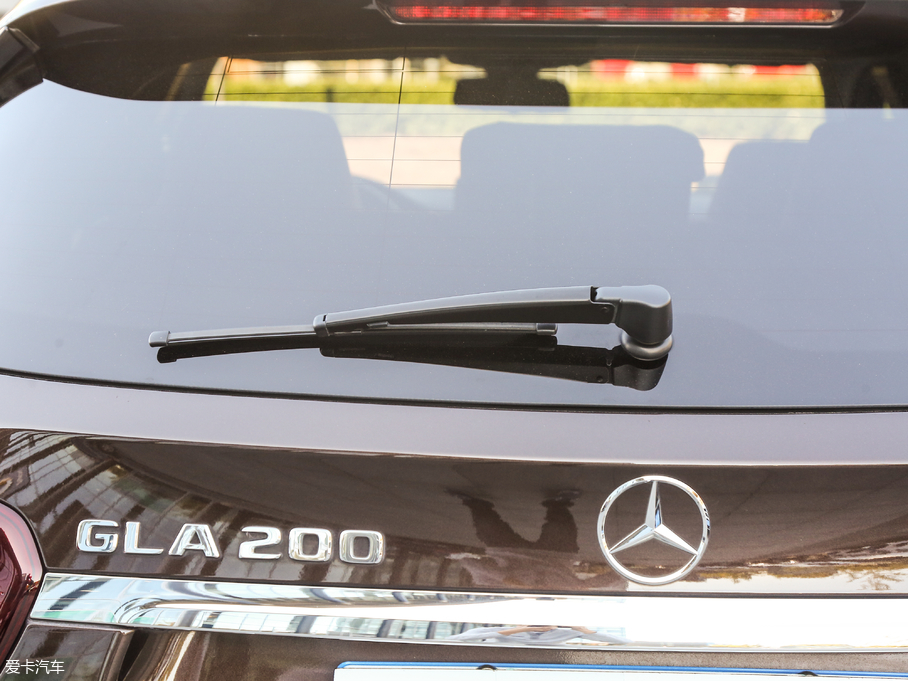 2018YGLA GLA 200 r