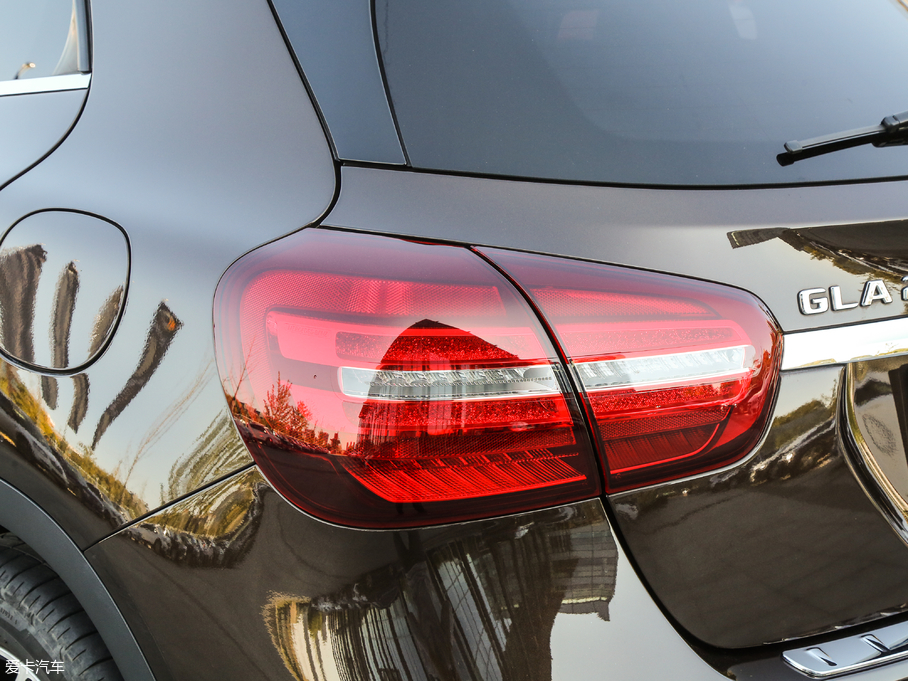 2018YGLA GLA 200 r