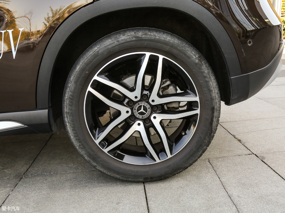 2018YGLA GLA 200 r