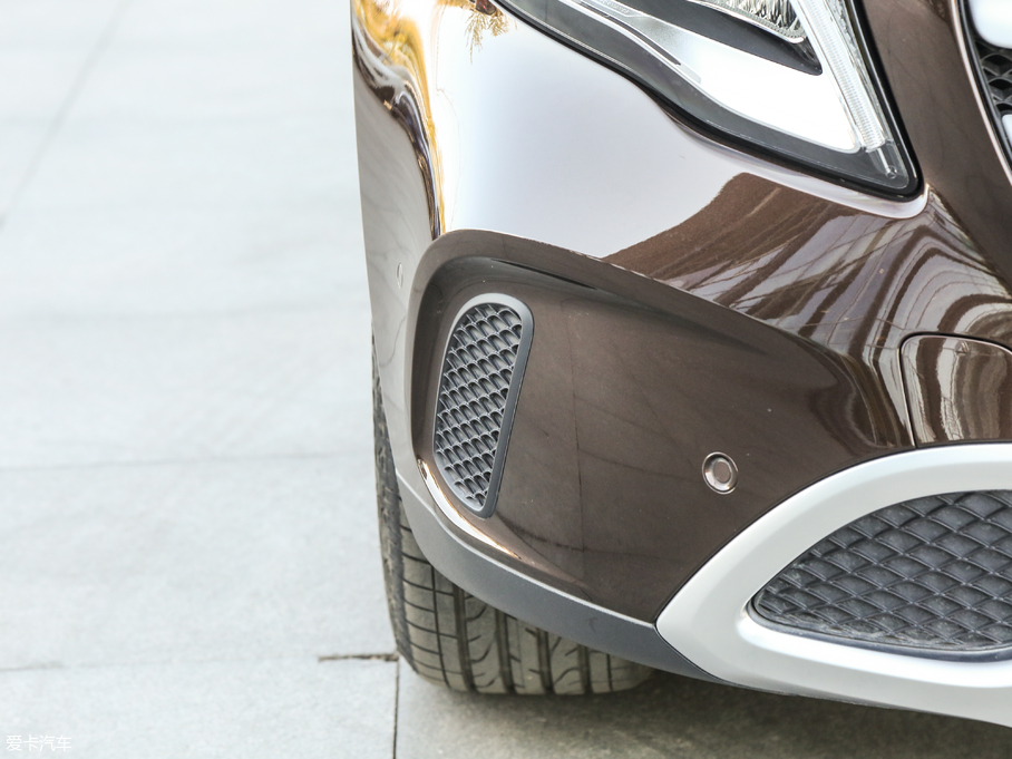 2018YGLA GLA 200 r