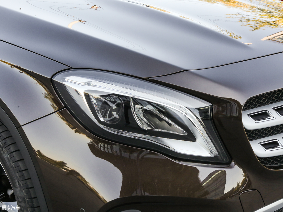 2018YGLA GLA 200 r