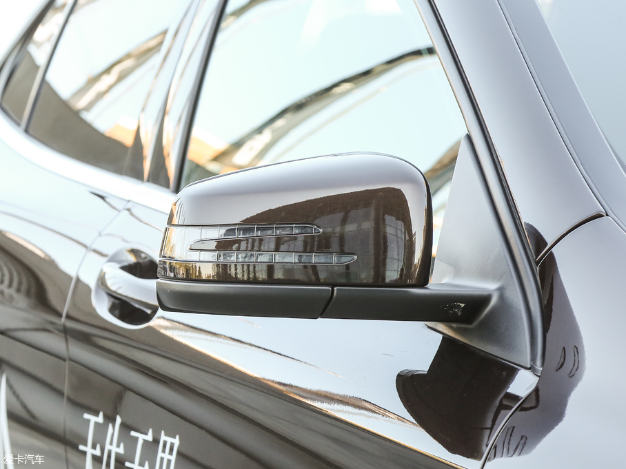 2018YGLA GLA 200 r