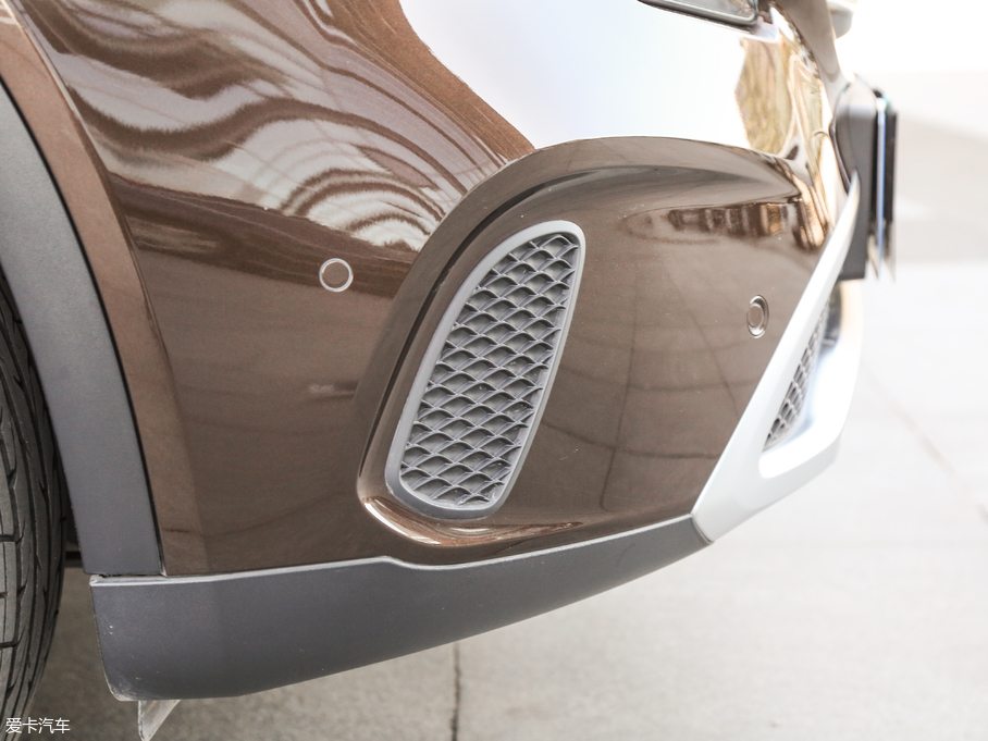 2018YGLA GLA 200 r(sh)