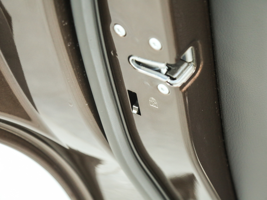 2018YGLA GLA 200 r