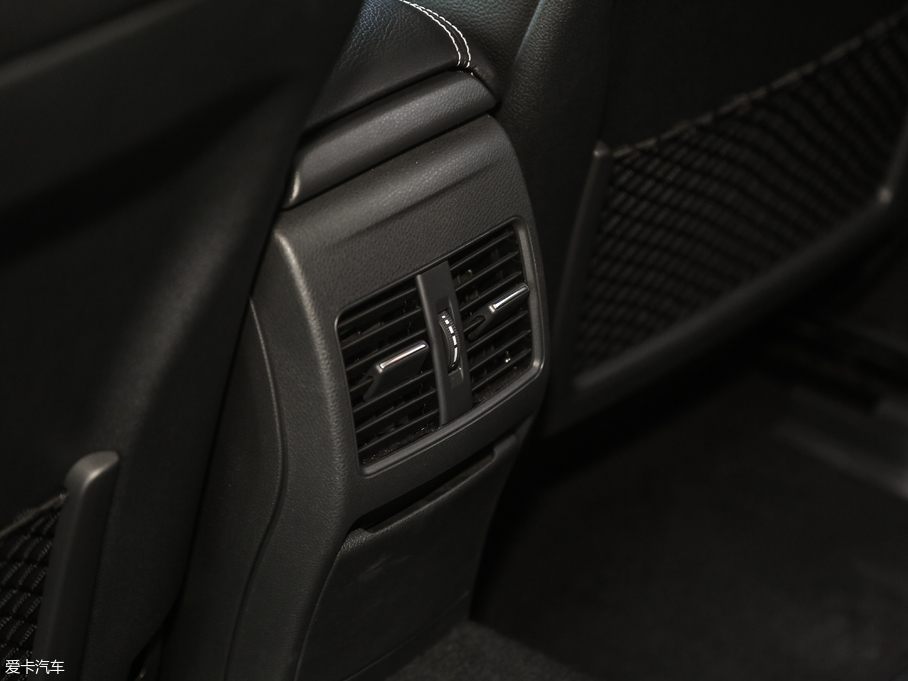 2018YGLA GLA 200 r(sh)