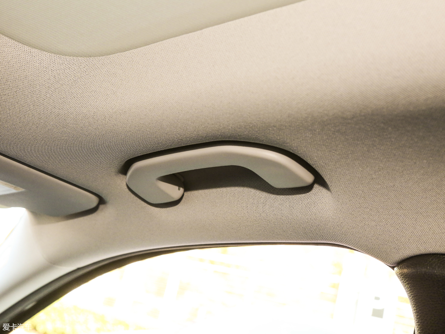 2018YGLA GLA 200 r(sh)