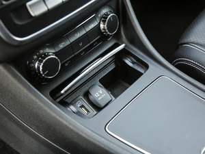 2018GLA 200 r(sh) п؅^(q)