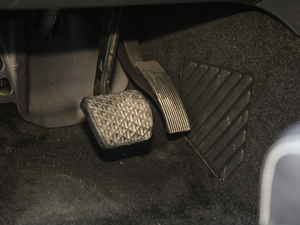 2018GLA 200 r(sh) п؅^(q)