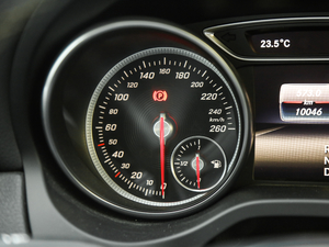 2018GLA 200 r(sh) п؅^(q)