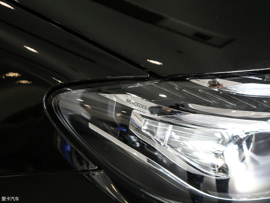 2018YE(j) E 300L \(yn)(dng)A