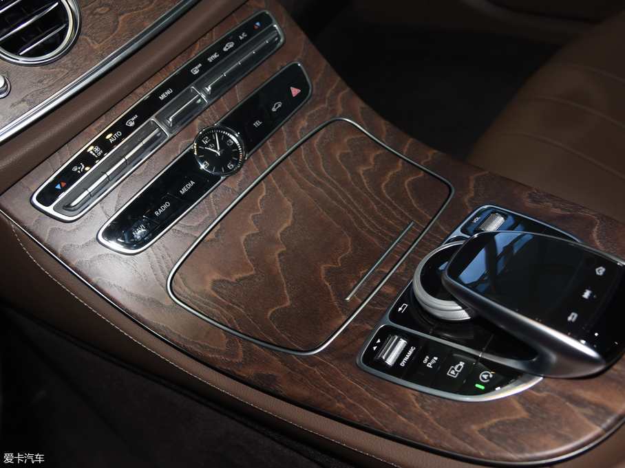 2018YE E 320L 4MATIC