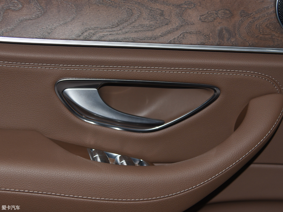 2018YE E 320L 4MATIC