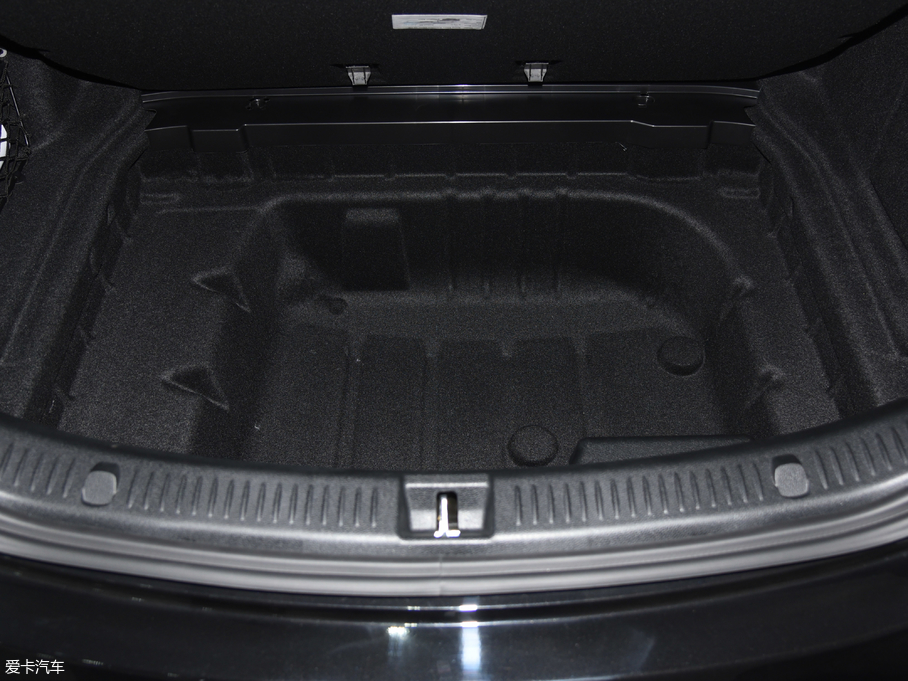 2018YE E 320L 4MATIC