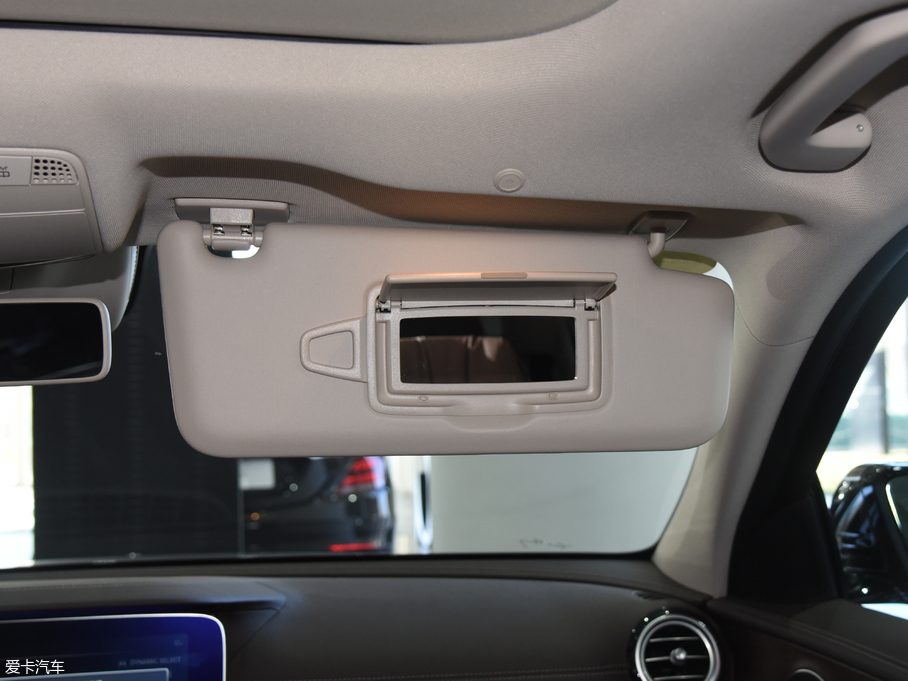 2018YE E 320L 4MATIC