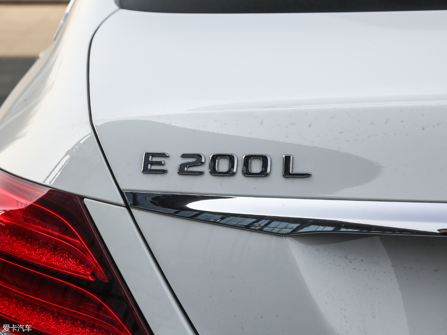 2018YE E 200L 4MATIC \