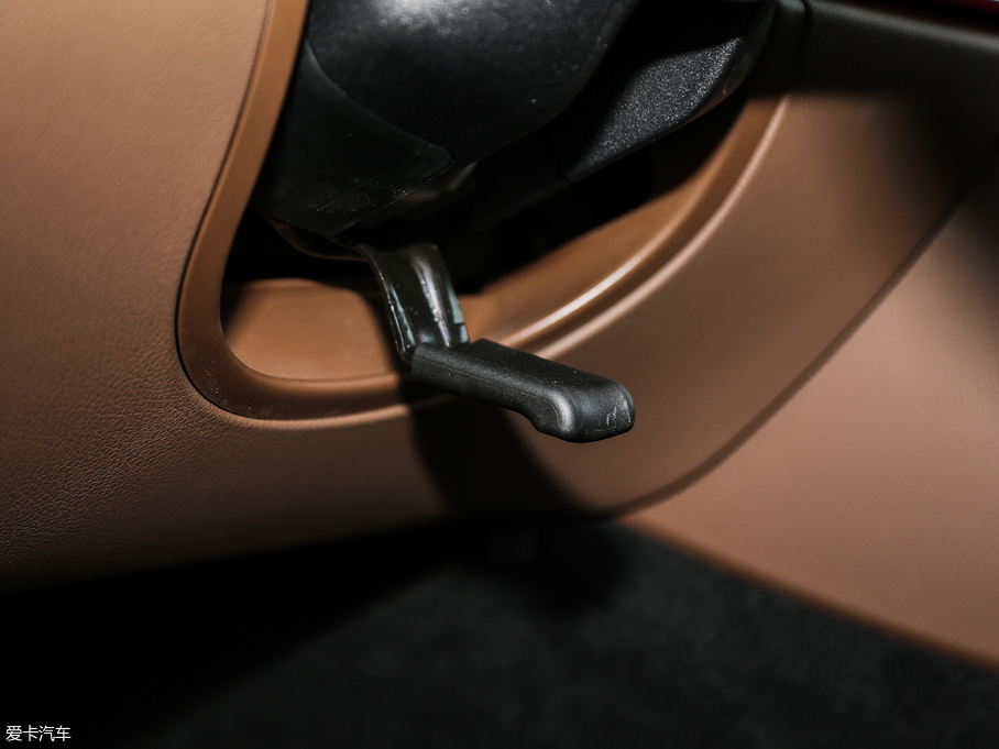 2018YE E 200L 4MATIC \