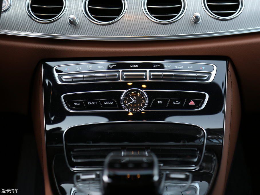 2018YE E 200 \(yn)Ӱ