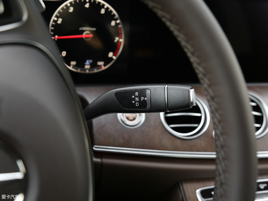 2018YE(j) E 300L A