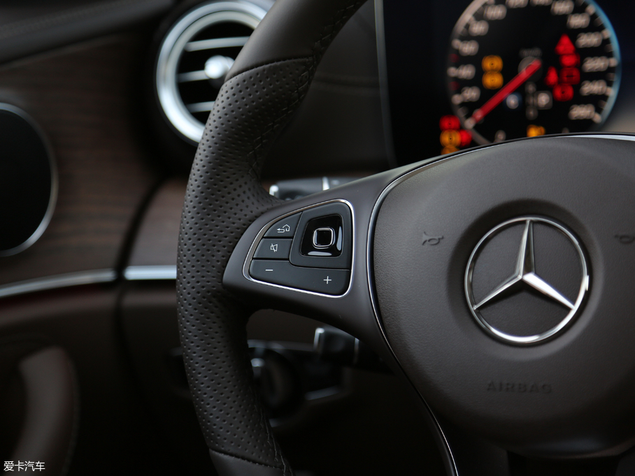 2018YE(j) E 300L A