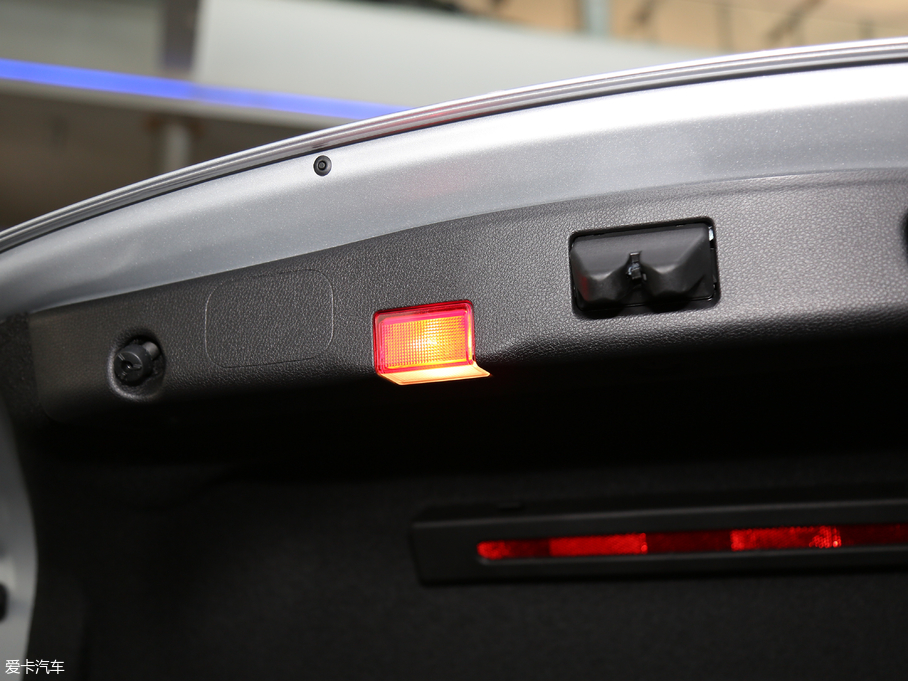 2018YE(j) E 200L \(yn)(dng)