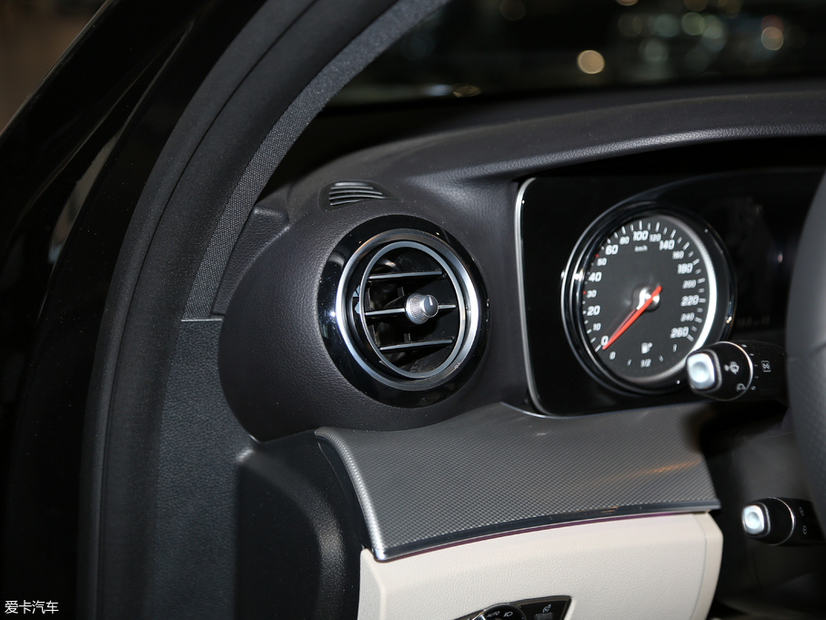 2018YE E 200 4MATIC \