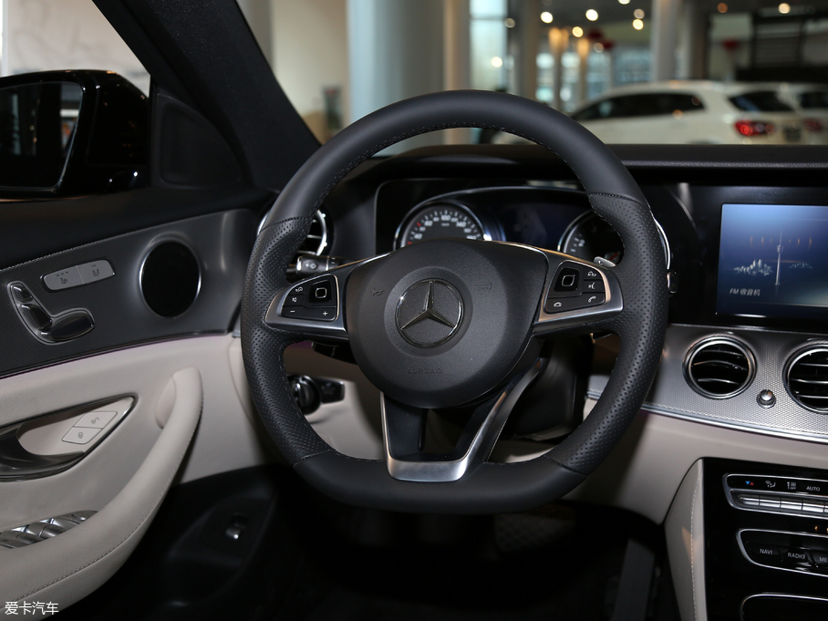 2018YE E 200 4MATIC \