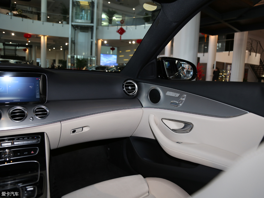 2018YE E 200 4MATIC \