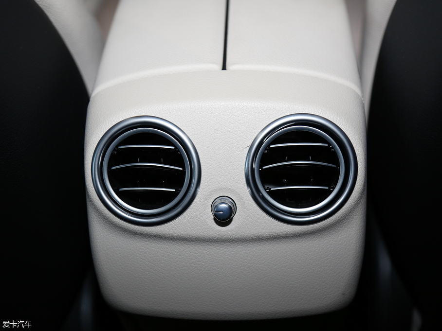 2018YE E 200 4MATIC \(yn)