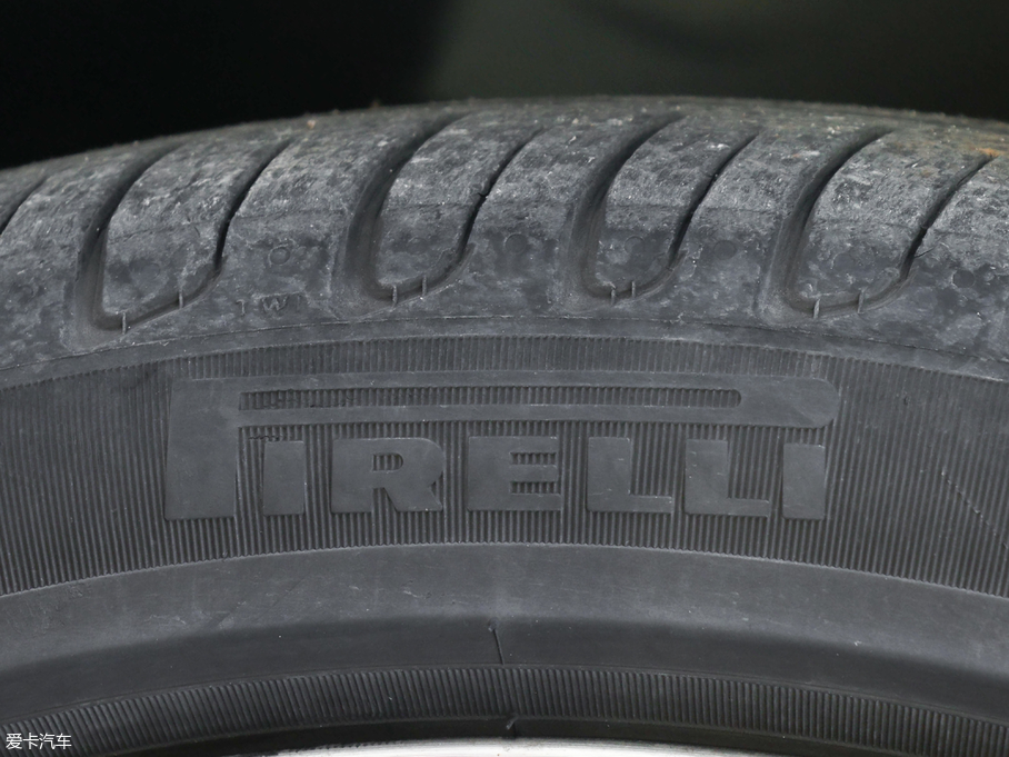 2018YE E 300L \ӺA