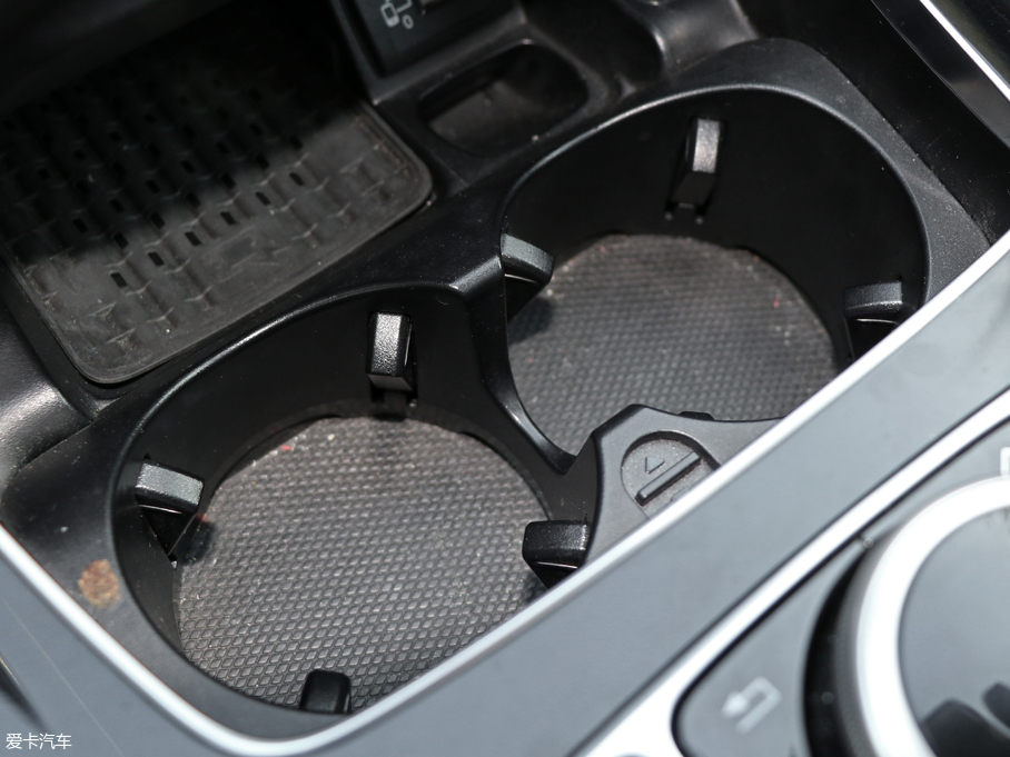 2018YE(j) E 300L \(yn)(dng)A