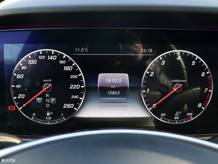 2018YE E 300L \ӺA