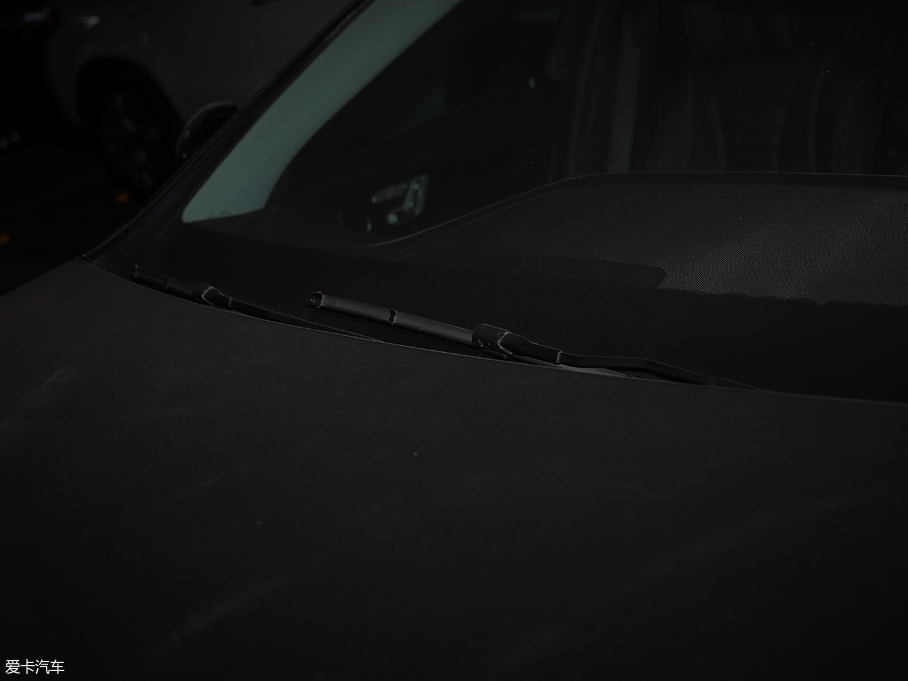 2018YE E 300L \ӕr