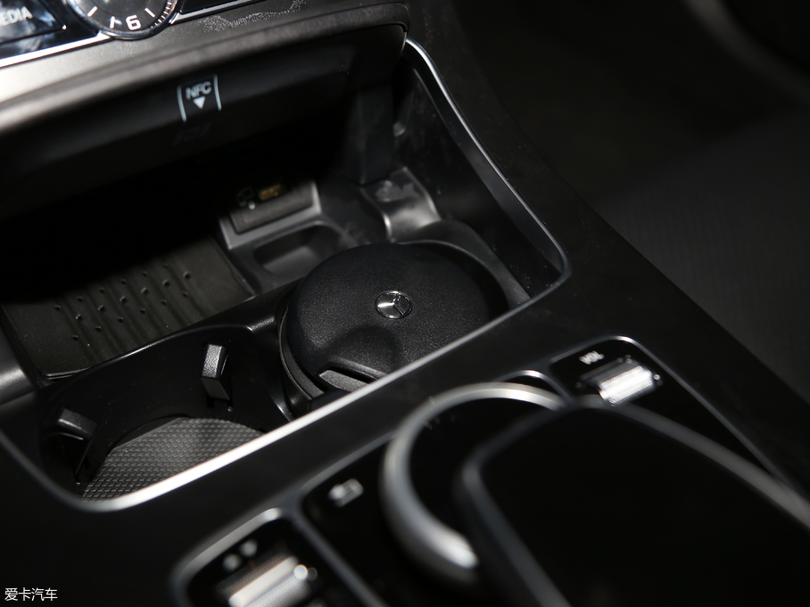 2018YE E 300L \ӕr