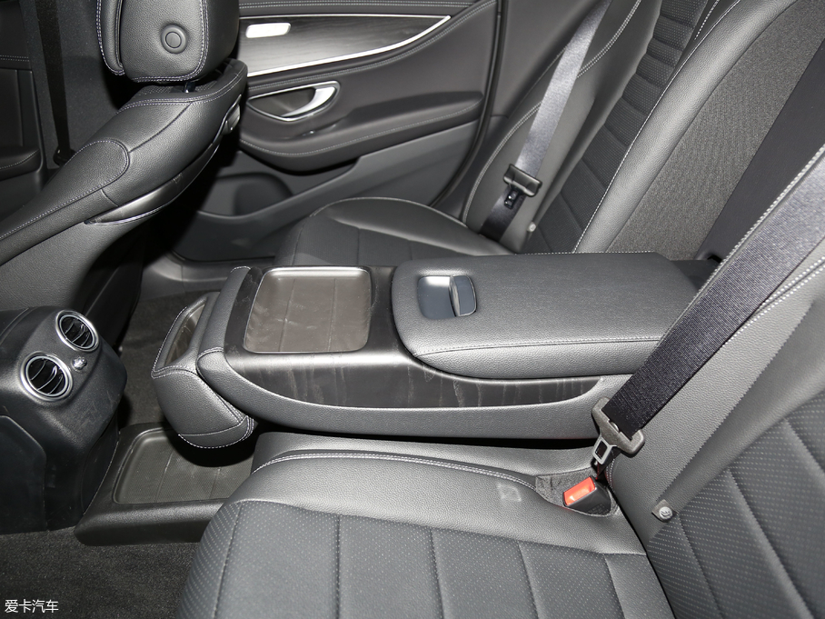 2018YE E 300L \ӕr