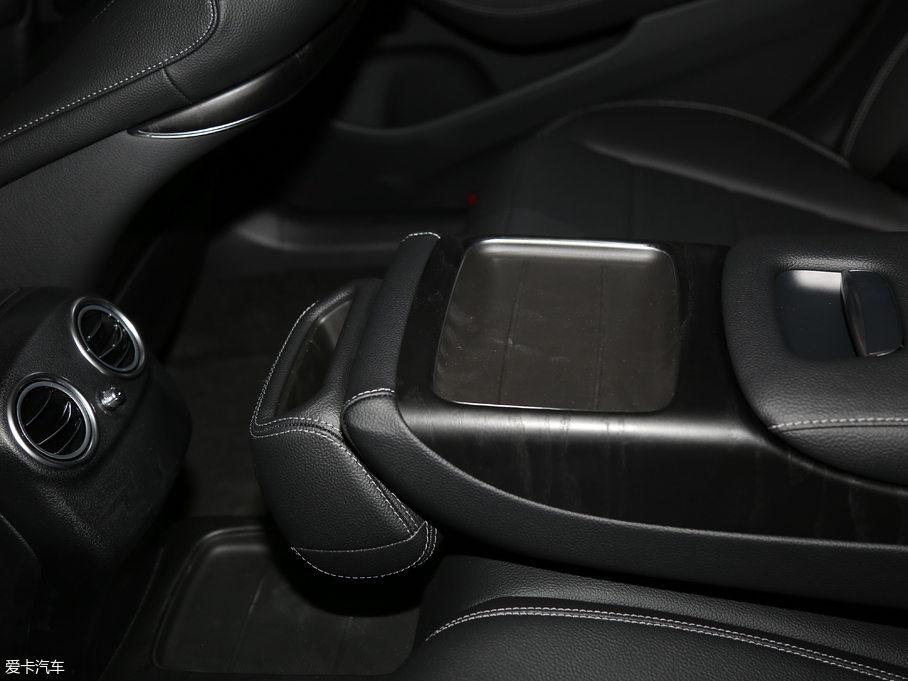 2018��YE��(j��) E 300L �\(y��n)��(d��ng)�r(sh��)����