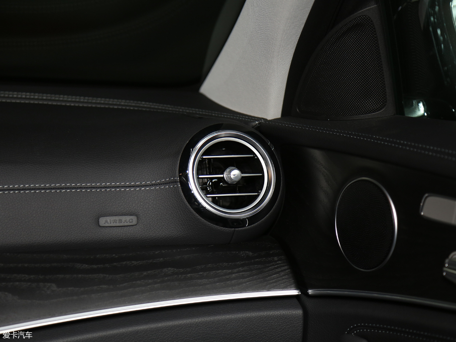 2018YE E 300L \ӕr