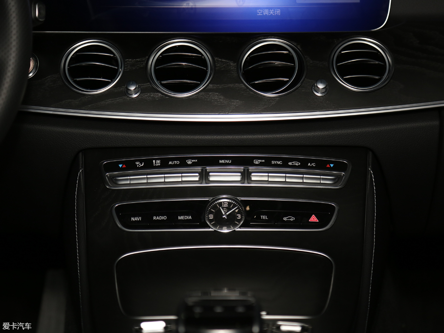 2018YE E 300L \ӕr