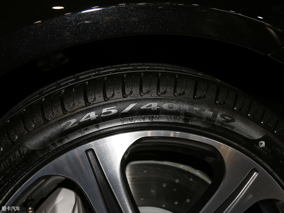 2018YE E 320L 4MATIC \