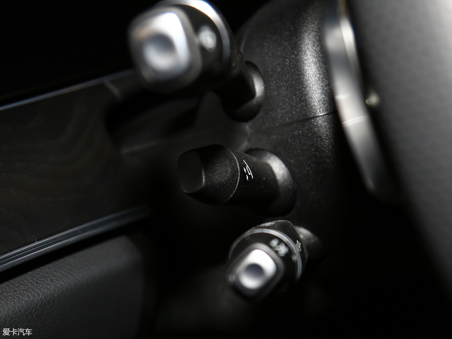 2018YE E 320L 4MATIC \