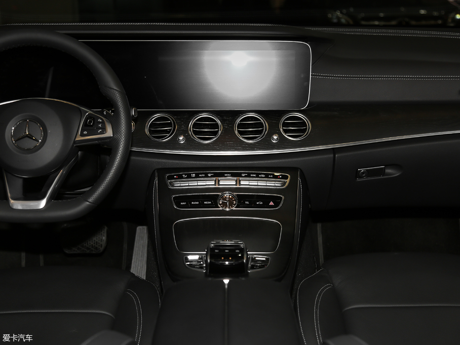 2018YE E 320L 4MATIC \