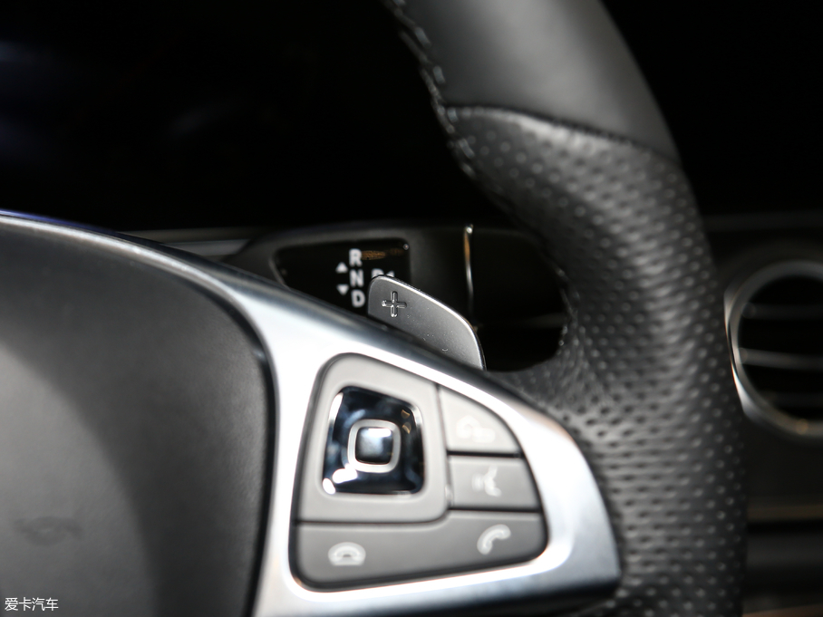 2018YE E 320L 4MATIC \