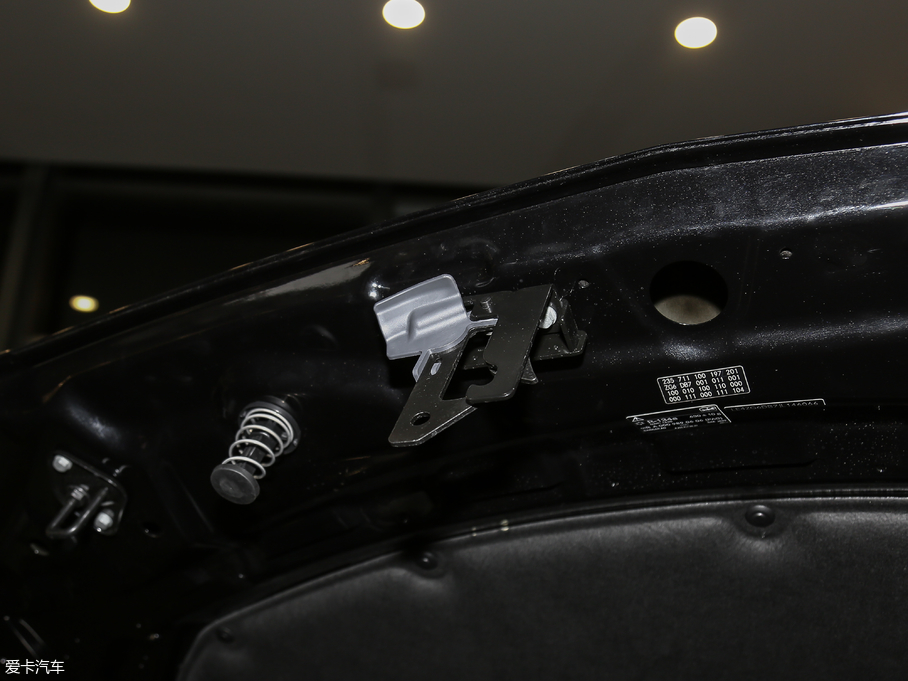 2018YE E 320L 4MATIC \