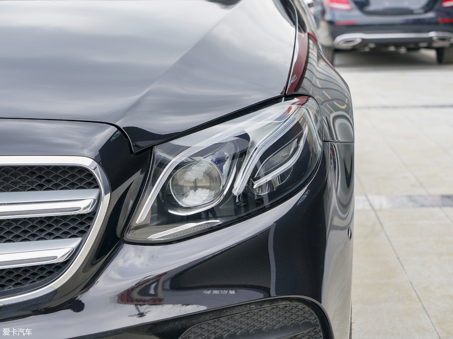 2018��YE��(j��) E 200L 4MATIC �\(y��n)��(d��ng)��