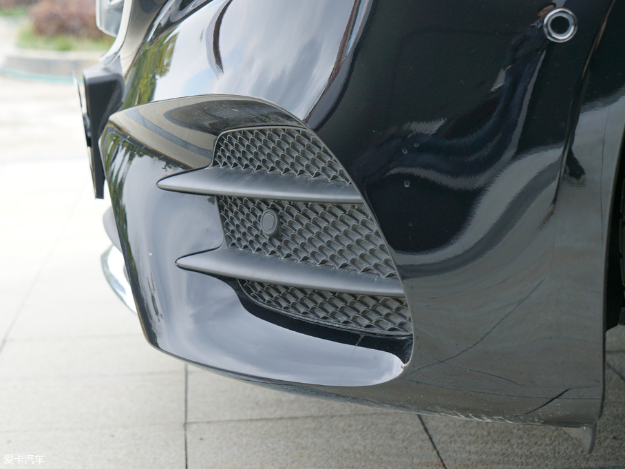 2018��YE��(j��) E 200L 4MATIC �\(y��n)��(d��ng)��