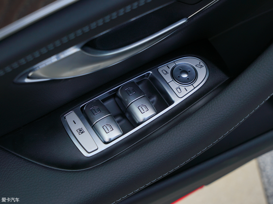 2018YE(j) E 300L r(sh)