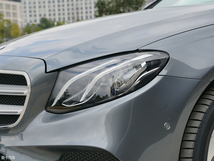 2018YE E 300L \ӕr