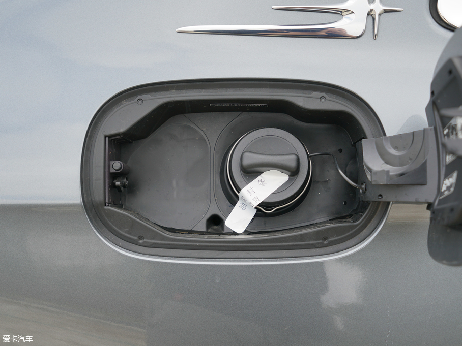 2018YE E 300L \ӕr