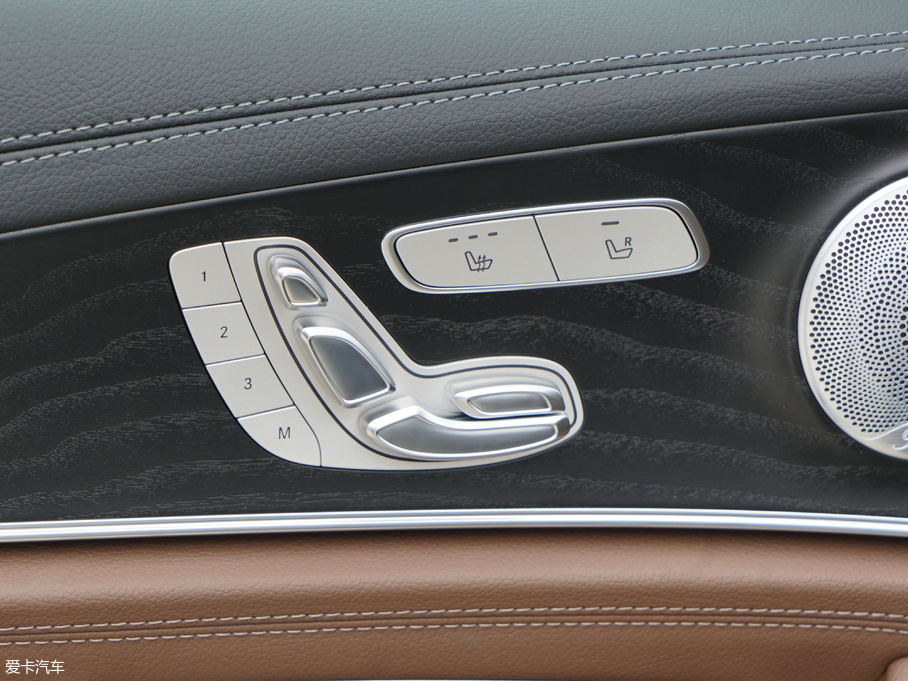 2018YE E 300L \ӕr